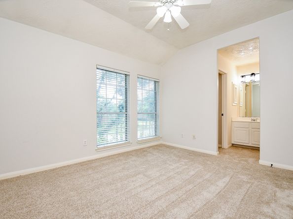 17411 Lonesome Dove Trail, Houston TX 77095