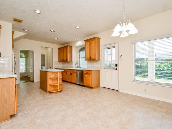 17411 Lonesome Dove Trail, Houston TX 77095