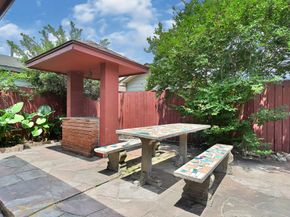 7007 Avenue F, Houston TX 77011