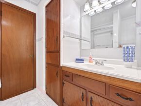 7007 Avenue F, Houston TX 77011