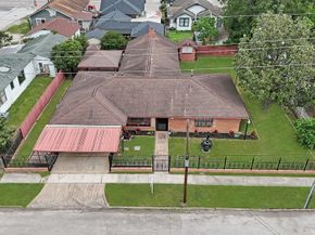 7007 Avenue F, Houston TX 77011