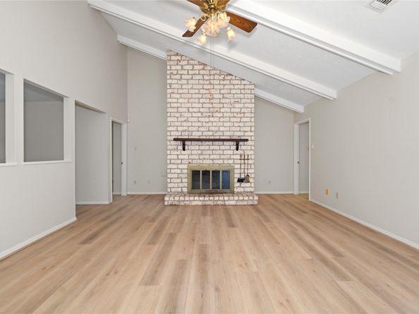 2834 Cotton Stock Dr, Sugar Land TX 77479