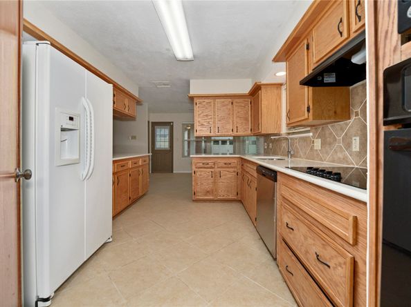 2834 Cotton Stock Dr, Sugar Land TX 77479