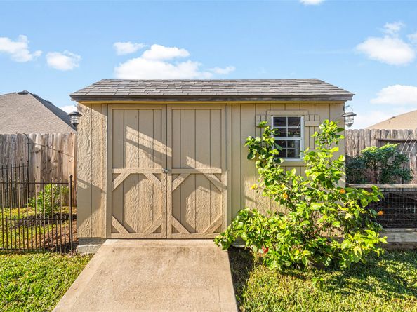 18203 Octavio Frias Trail, Atascocita TX 77044