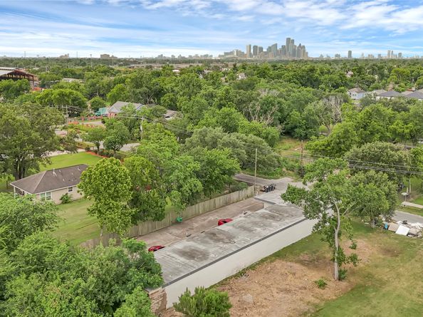 3714 Dabney Street 10, Houston TX 77026