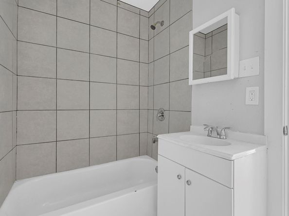3714 Dabney Street 10, Houston TX 77026