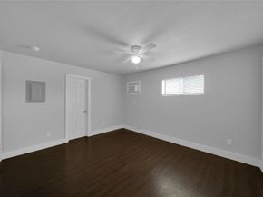 6518 Weston Street 10, Houston TX 77021