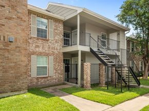 2800 Jeanetta Street 1206, Houston TX 77063