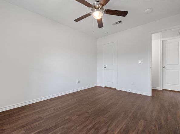2800 Jeanetta Street 1206, Houston TX 77063