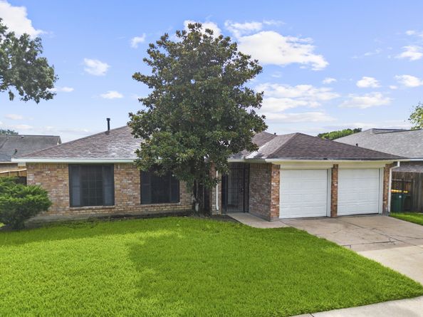 8702 Bird Forest Drive, Houston TX 77088