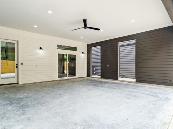 3415 Stonewall Street, Houston TX 77020