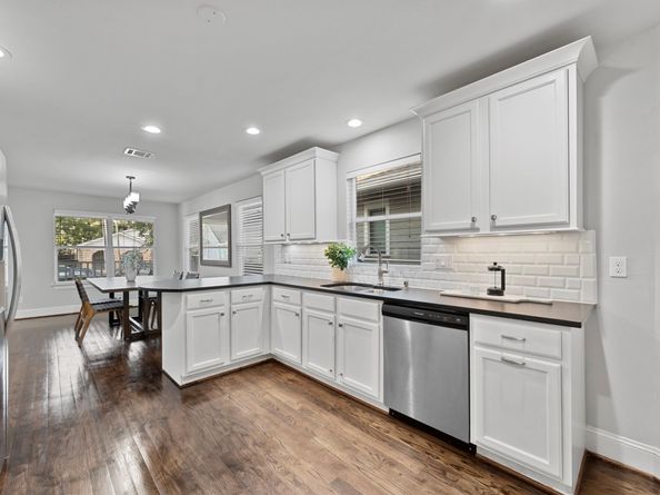 1223 Posey Street, Houston TX 77009