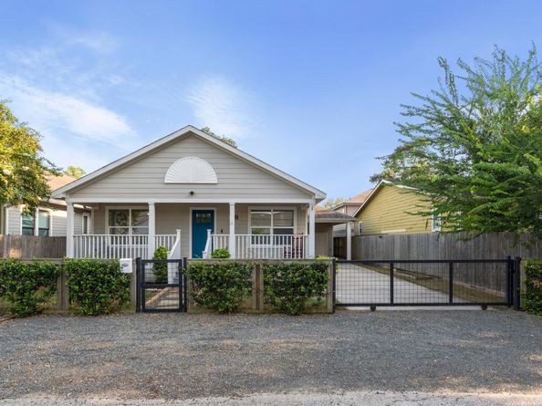 1223 Posey Street, Houston TX 77009