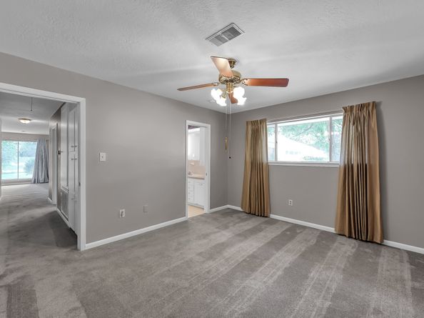 1107 Holly Drive, Conroe TX 77301