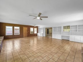 1107 Holly Drive, Conroe TX 77301