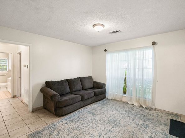 522 Rainy River Drive, Houston TX 77037