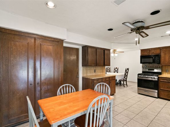 522 Rainy River Drive, Houston TX 77037