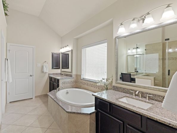 66 Hearthshire Circle, The Woodlands TX 77354