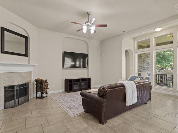 66 Hearthshire Circle, The Woodlands TX 77354