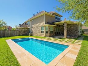 66 Hearthshire Circle, The Woodlands TX 77354