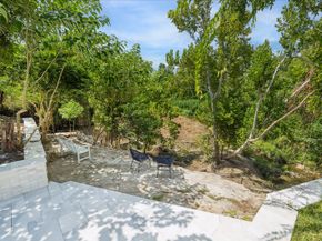 750 E Creekside Drive, Houston TX 77024