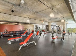 5925 Almeda Road 11501, Houston TX 77004
