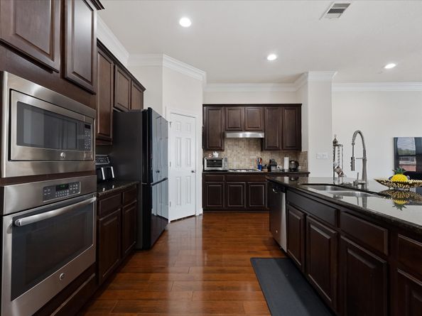 2809 Kings Retreat Circle, Houston TX 77345