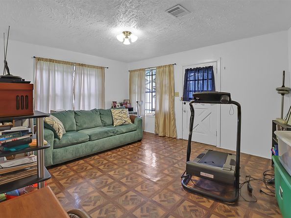 7441 Fawnridge Drive, Houston TX 77028