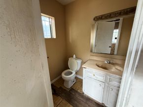 1709 Hussion Street, Houston TX 77003