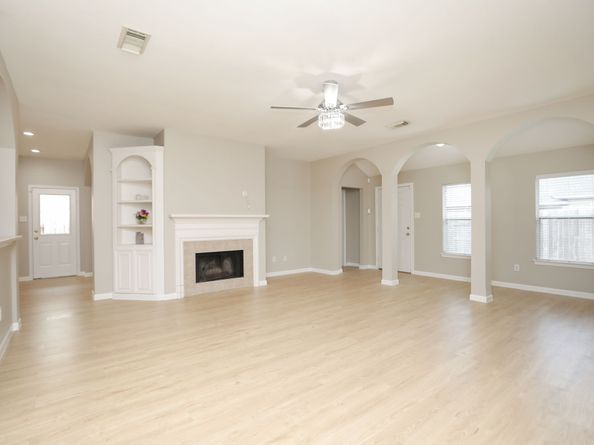 28519 Peper Hollow Lane, Spring TX 77386