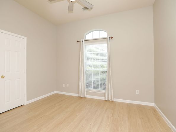 28519 Peper Hollow Lane, Spring TX 77386