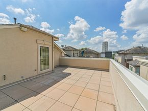 1833 Oakdale Street, Houston TX 77004