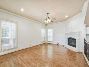 1833 Oakdale Street, Houston TX 77004