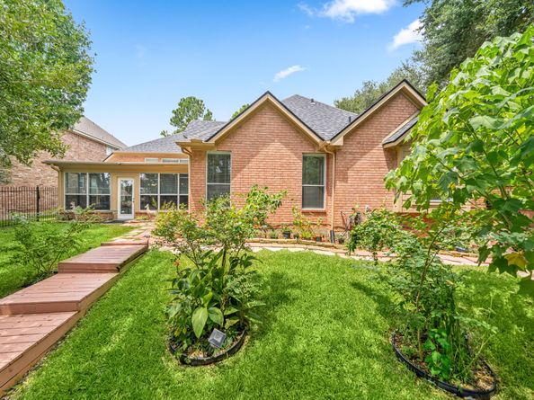 422 Bay Bridge Drive, Sugar Land TX 77478
