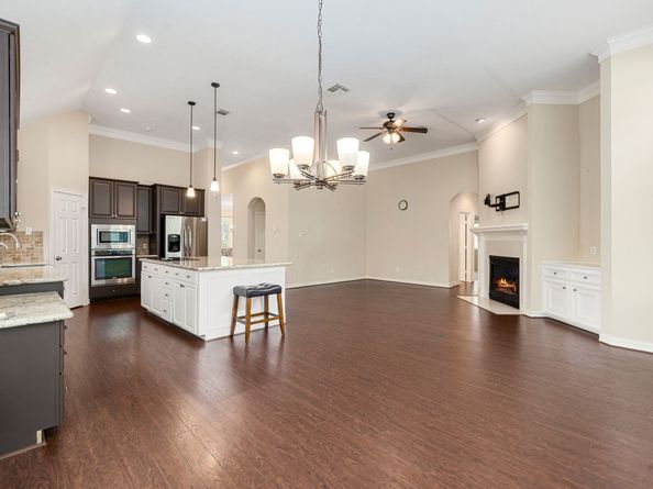 422 Bay Bridge Drive, Sugar Land TX 77478