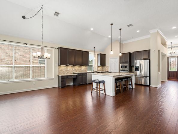 422 Bay Bridge Drive, Sugar Land TX 77478