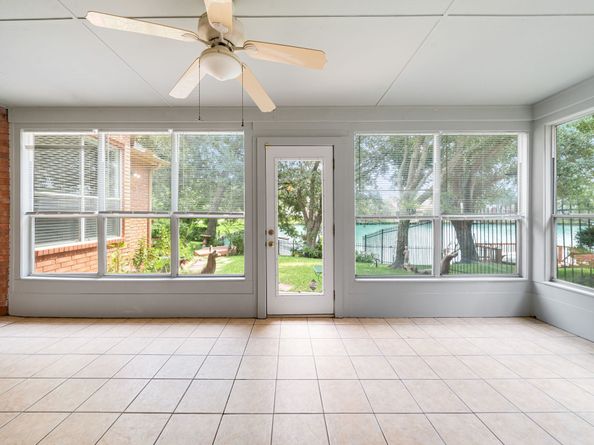 422 Bay Bridge Drive, Sugar Land TX 77478
