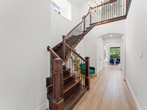 7 Mohawk Path Place, The Woodlands TX 77389