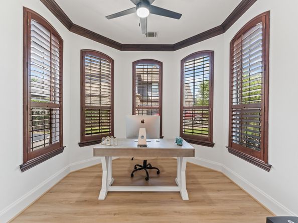 7 Mohawk Path Place, The Woodlands TX 77389