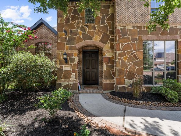 7 Mohawk Path Place, The Woodlands TX 77389