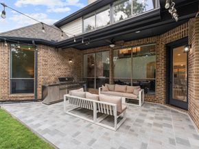 7 Mohawk Path Place, The Woodlands TX 77389