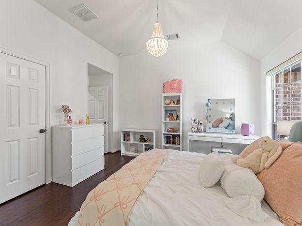 7 Mohawk Path Place, The Woodlands TX 77389