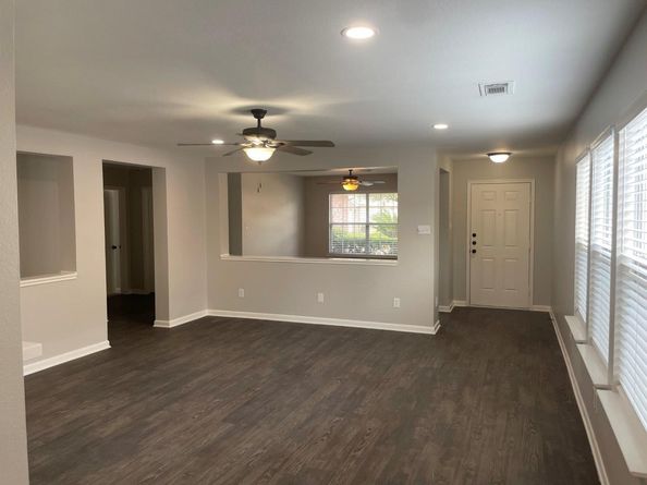 1239 Flatrock Creek Drive, Houston TX 77067