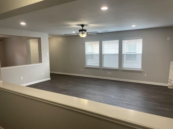 1239 Flatrock Creek Drive, Houston TX 77067