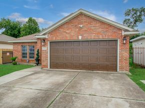 2516 Vaughn Street, Houston TX 77093