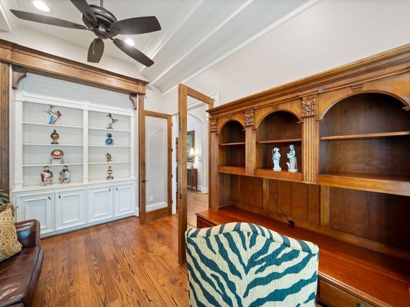 1226 Chippendale Road, Houston TX 77018