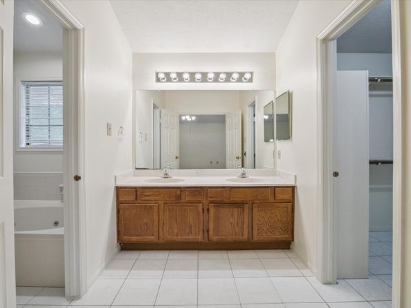 7514 Dogwood Falls Road, Houston TX 77095