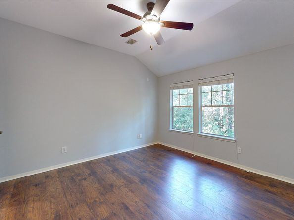 21 Scarlet Woods Court, The Woodlands TX 77380
