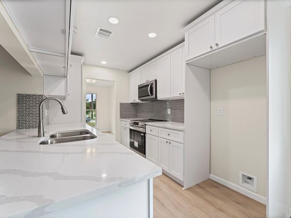 7303 Augustine Drive, Houston TX 77036