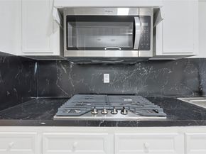 4832 Whispering Falls Drive, Houston TX 77084